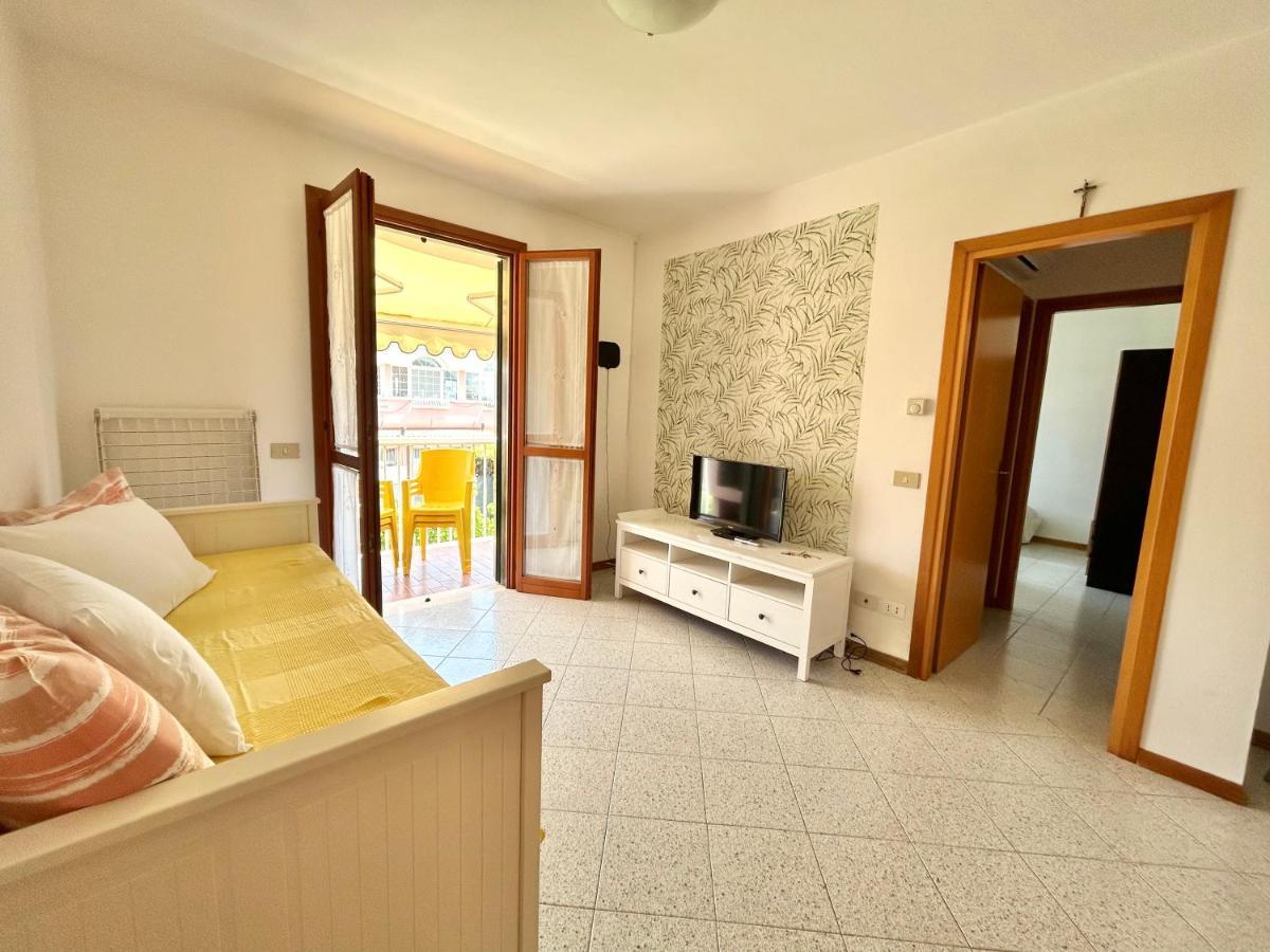 Appartamento Seaside Terrace & Pool Getaway Cavallino-Treporti Esterno foto