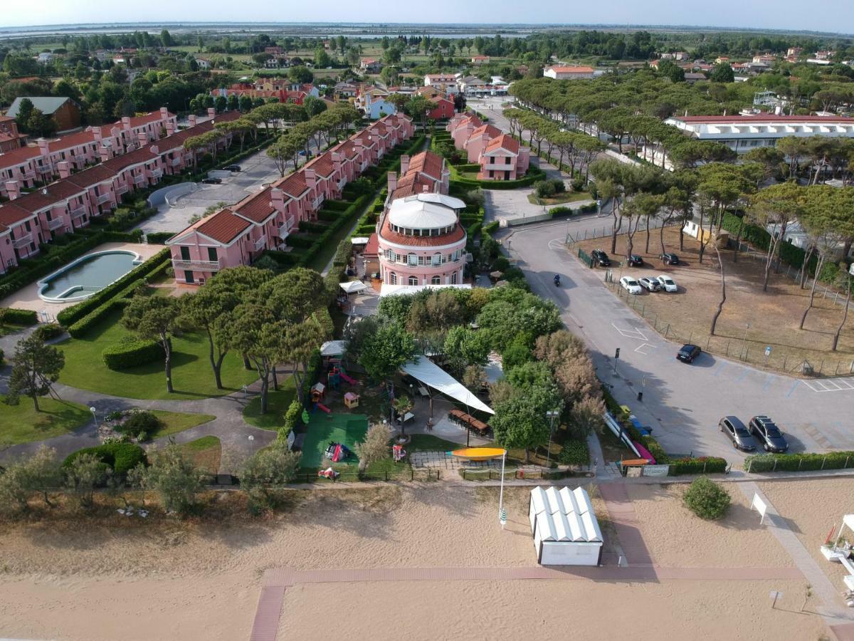 Appartamento Seaside Terrace & Pool Getaway Cavallino-Treporti Esterno foto